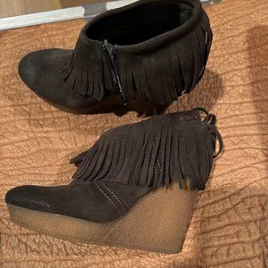 Diesel Wedges